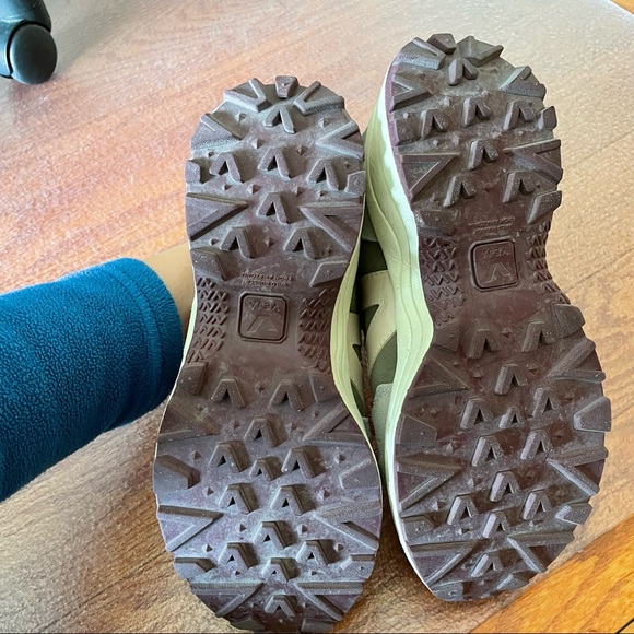 Veja Venturi suede sneakers 38 (womens 7/7.5) SUEDE KAKI SABLE OXFORD-GREY - Picture 5 of 5